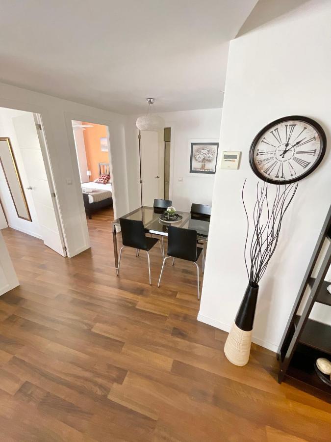 Apartamentos Sevilla Valencia Luaran gambar