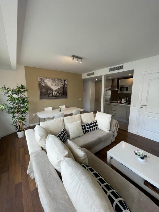 Apartamentos Sevilla Valencia Luaran gambar