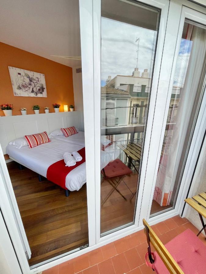 Apartamentos Sevilla Valencia Luaran gambar