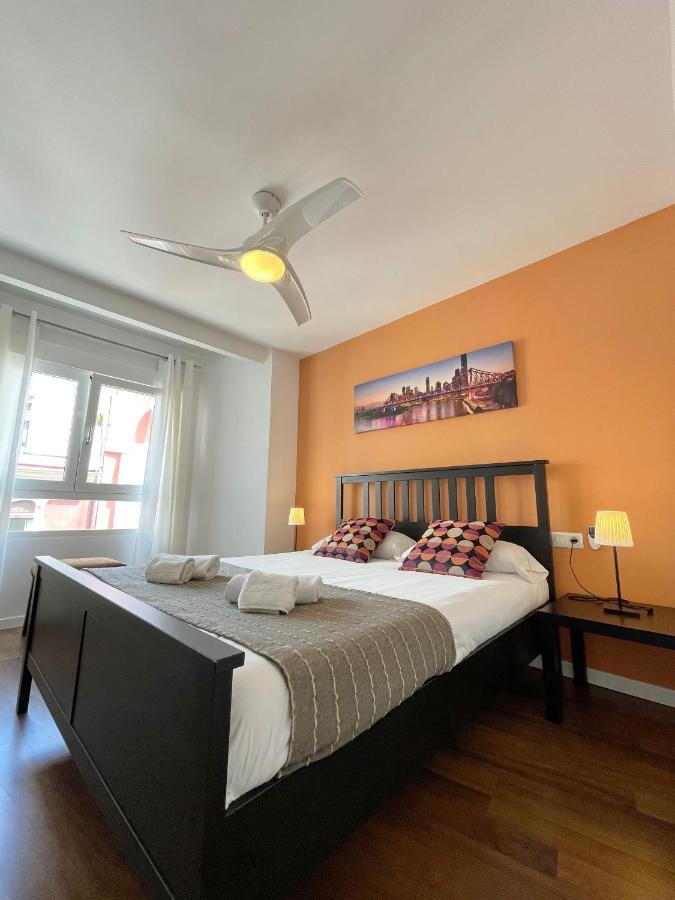 Apartamentos Sevilla Valencia Luaran gambar